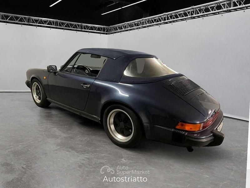 Usata Porsche 911 Carrera Cabriolet 231 CV (169 kW) 1985 Blu/azzurro Cabrio