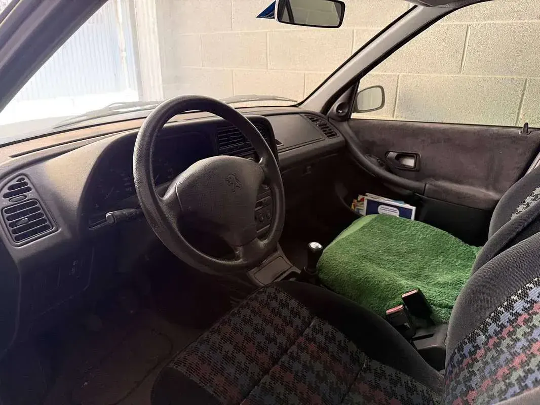 Usata Peugeot 306 75 CV (55 kW) 1997 Verde