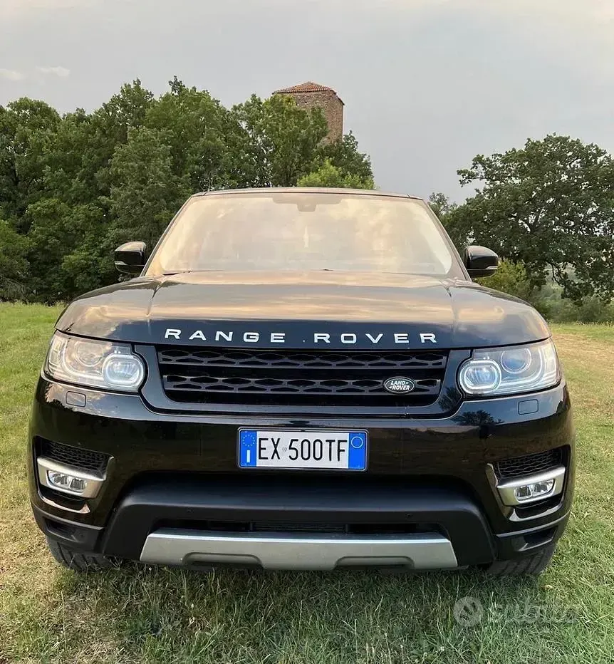 Käytetty Land Rover Range Rover Sport HSE 249 HP (183 kW) 2015 Musta Katumaasturi