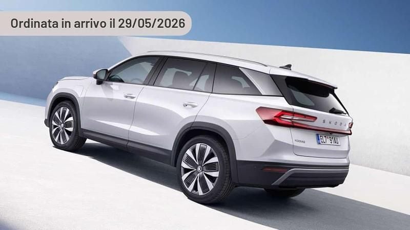 Argento Nuova 2025 Skoda Kodiaq SportLine SUV | 45.930 € (Buon prezzo) - Immagine 1/1