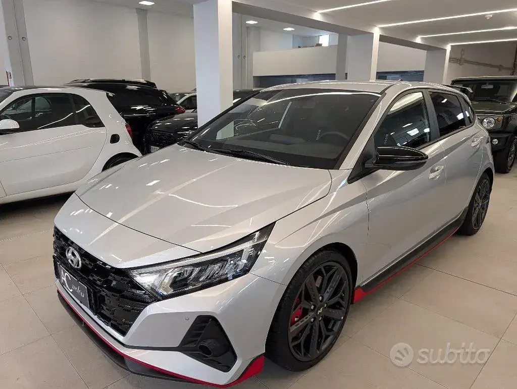 Usata Hyundai i20 N Performance 204 CV (150 kW) 2023 Grigio Utilitaria