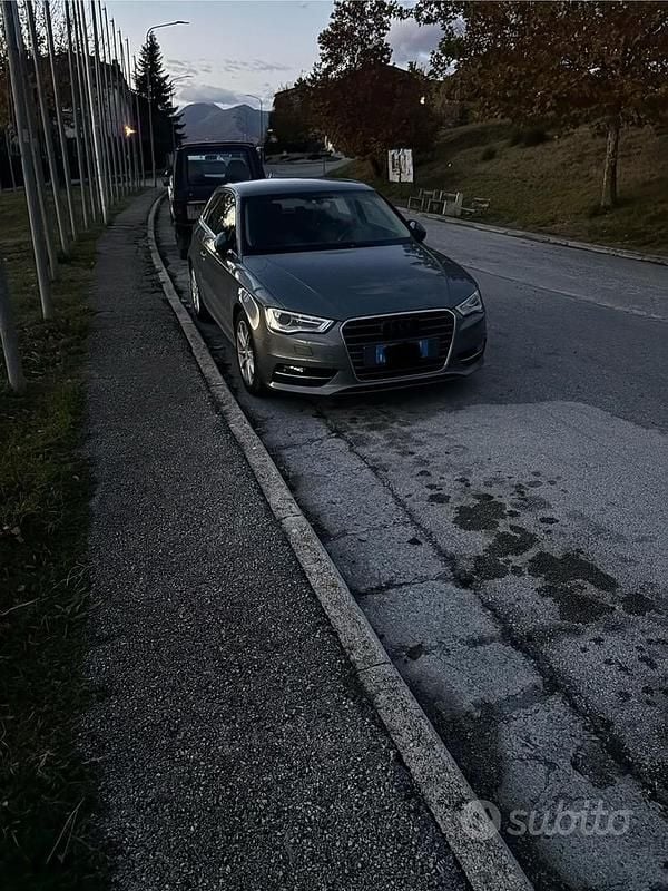 Usata Audi A3 2013 Grigio