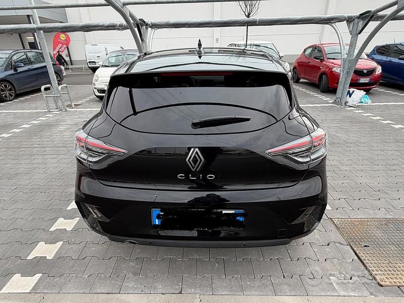 Usata Renault Clio V Evolution 101 CV (74 kW) 2025 Nero Berlina