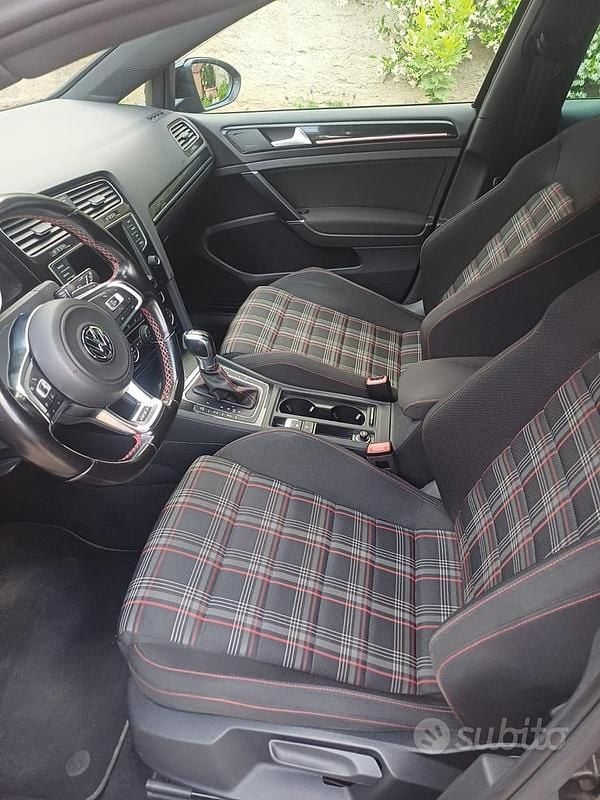 Usata VW Golf VII GTI 230 CV (169 kW) 2017 Nero Berlina