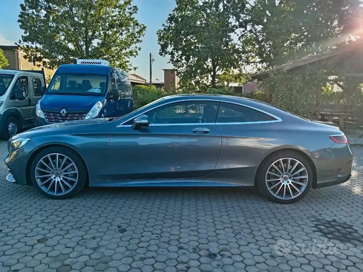 Usata Mercedes S560 Premium Plus 469 CV (344 kW) 2019 Grigio Coupé