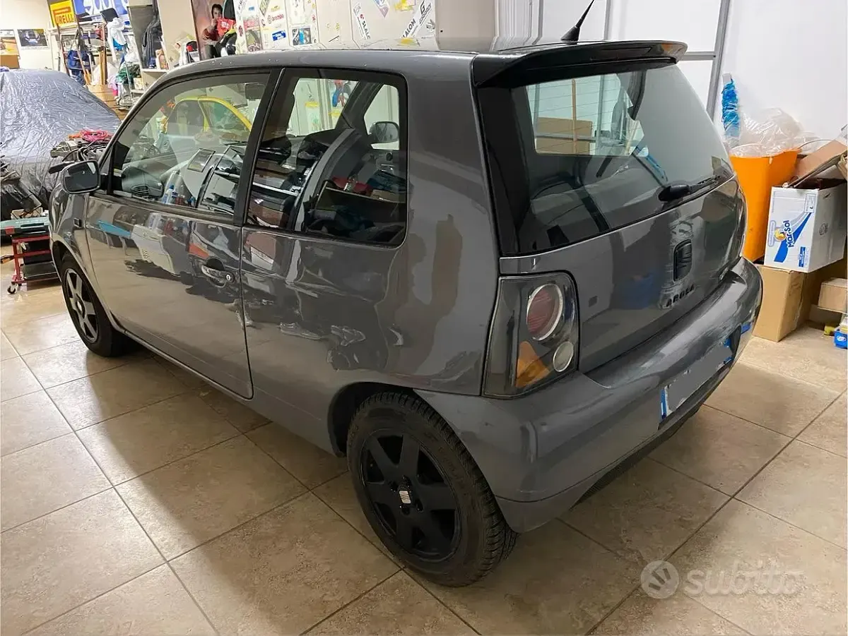 Usata Seat Arosa 75 CV (55 kW) 2001 Grigio Utilitaria