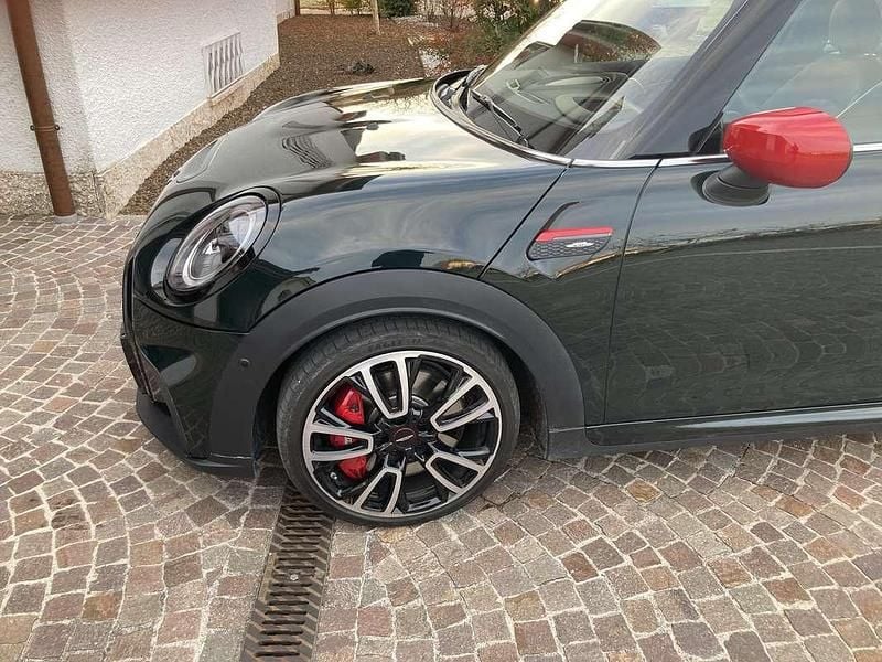 Usata Mini John Cooper Works Essential 231 CV (169 kW) 2021 Utilitaria
