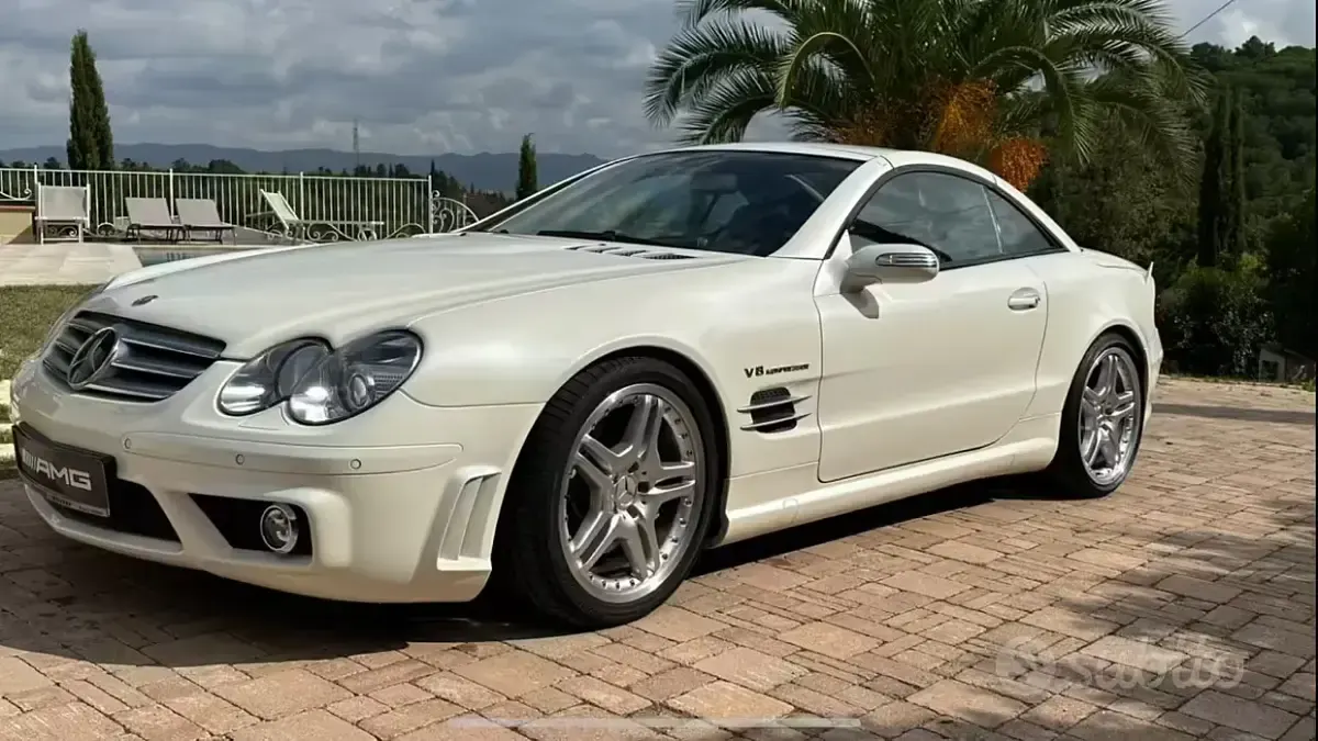 Usata Mercedes SL500 AMG 517 CV (380 kW) 2006 Bianco Cabrio