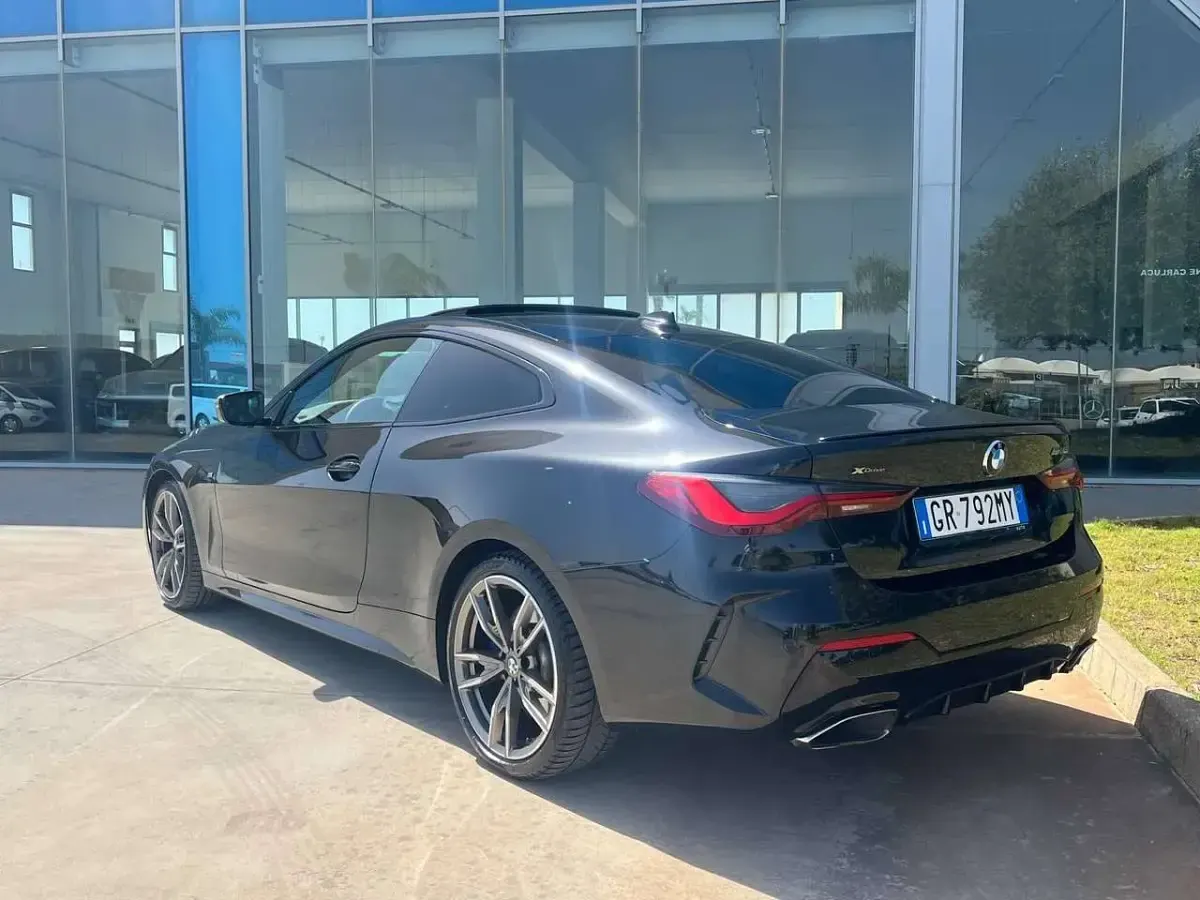 Usata BMW 440 374 CV (275 kW) 2022 Nero Coupé