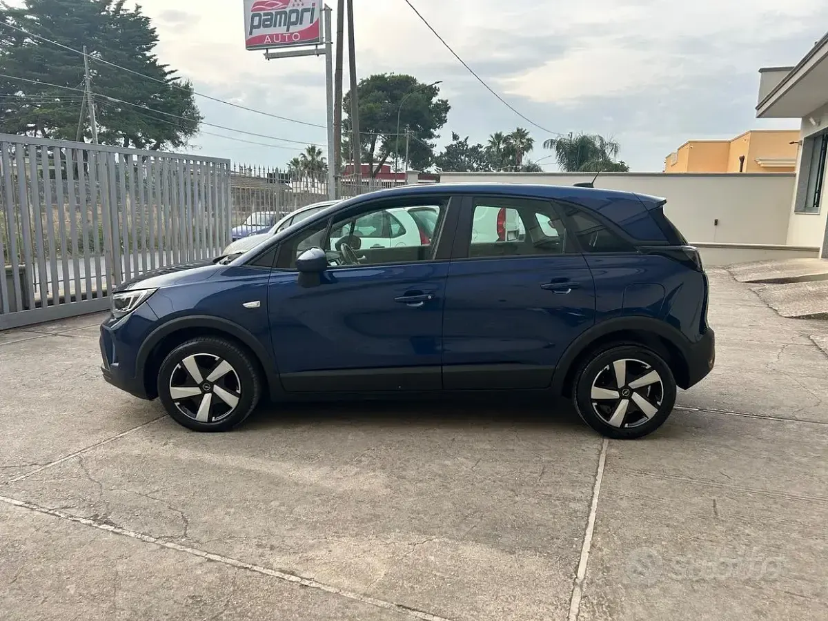 Usata Opel Crossland Edition 110 CV (80 kW) 2021 Blu SUV