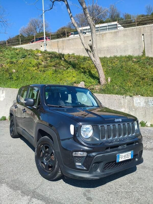 Nero Usata 2019 Jeep Renegade Sport SUV | 15.500 € (Cara) - Immagine 1/4