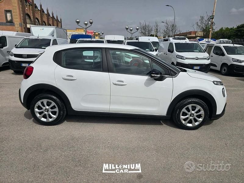 Usata Citroën C3 102 CV (75 kW) 2022 Grigio Utilitaria