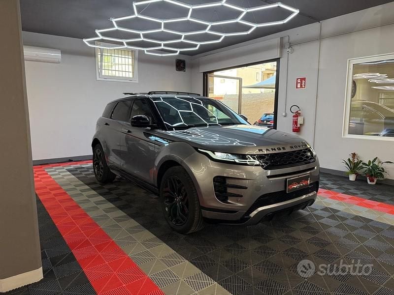 Usata Land Rover Range Rover evoque R-Dynamic 204 CV (150 kW) 2022 Grigio SUV