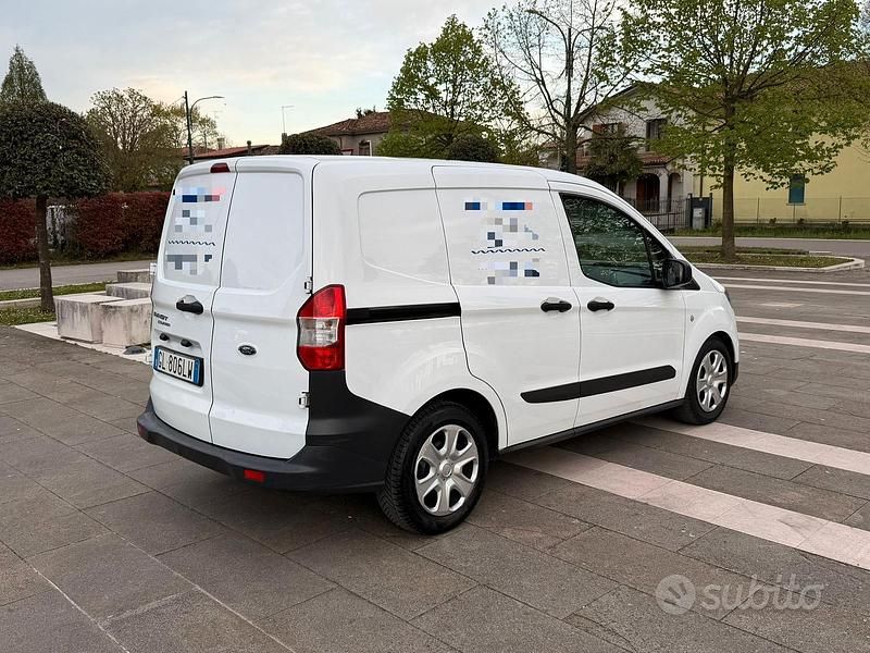 Usata Ford Transit 75 CV (55 kW) 2022 Bianco Berlina