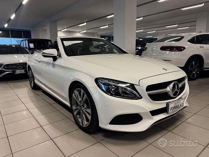 Usata Mercedes C220 170 CV (125 kW) 2017 Bianco Cabrio