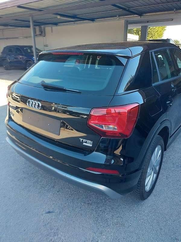 Usata Audi Q2 Ambiente 150 CV (110 kW) 2018 Nero SUV
