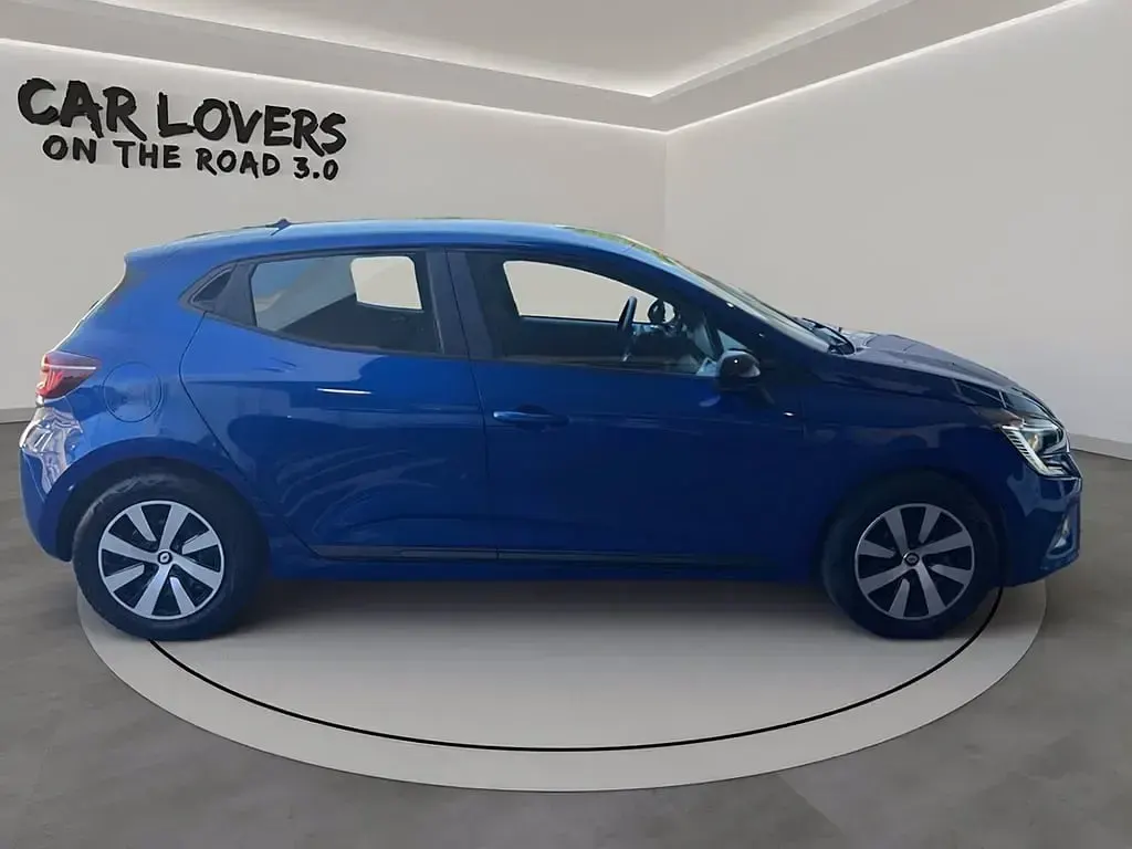 Käytetty Renault Clio V Equilibre 101 HP (74 kW) 2023 Sininen Viistoperä