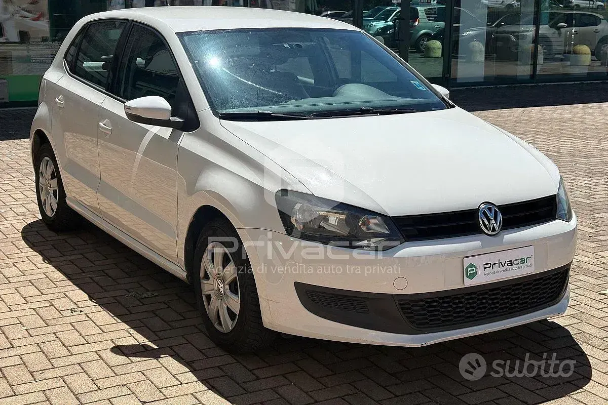 Usata VW Polo Trendline 75 CV (55 kW) 2014 Bianco Utilitaria
