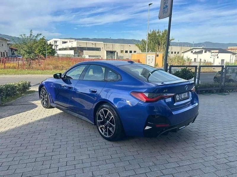 Usata BMW i4 400 kW (544 CV) 2022 Blu Berlina