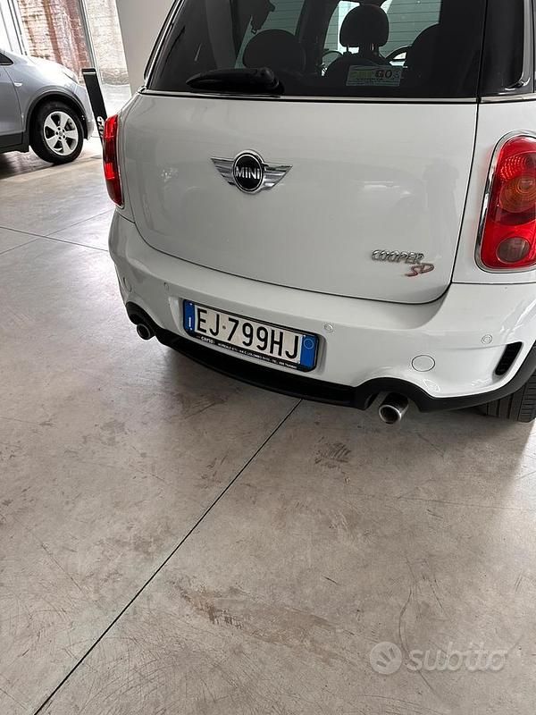 Usata Mini Countryman 145 CV (106 kW) 2011 Bianco SUV