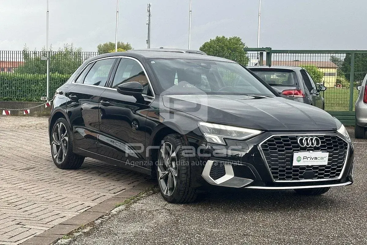 Gebraucht Audi A3 Advanced 150 PS (110 kW) 2024 Schwarz Limousine