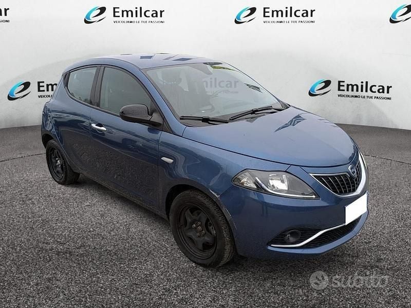 Usata Lancia Ypsilon 2023 Blu Utilitaria