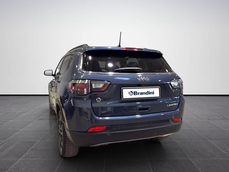 Begagnad Jeep Compass Limited 131 HK (96 kW) 2022 Blå SUV