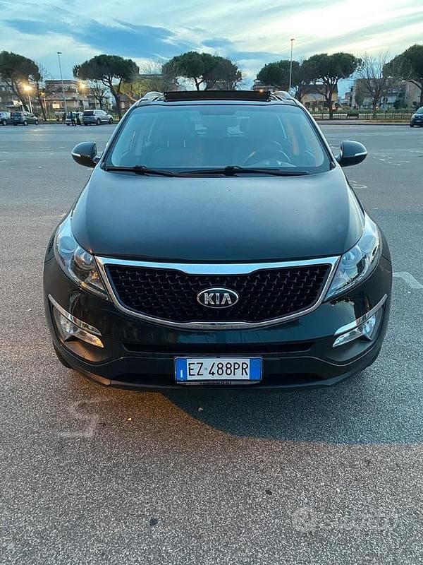 Nero Usata 2015 Kia Sportage SUV | 8500 € (Ottimo prezzo) - Immagine 1/4