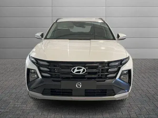 Nuova Hyundai Tucson 239 CV (175 kW) 2026 Atlas white SUV