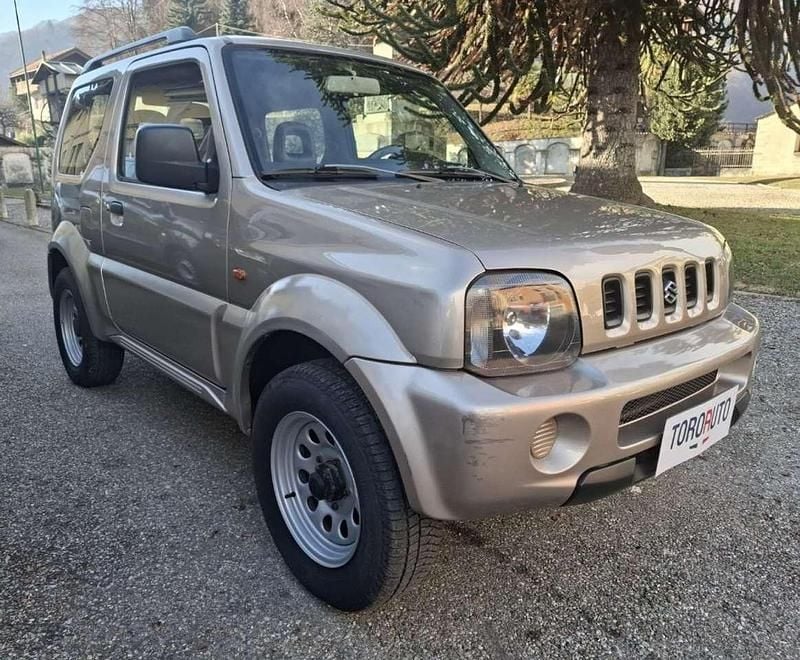 Usata Suzuki Jimny 82 CV (60 kW) 2004 Bronzo SUV