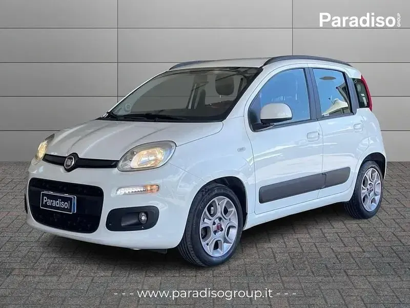 Begagnad Fiat Panda Easy 95 HK (69 kW) 2016 Halvkombi