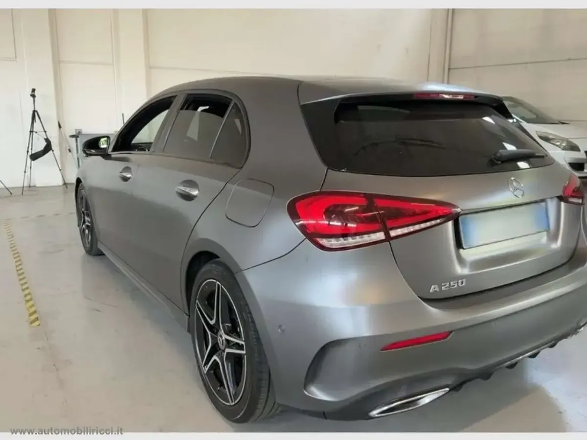 Usata Mercedes A250 Premium 224 CV (164 kW) 2019 Nero Berlina
