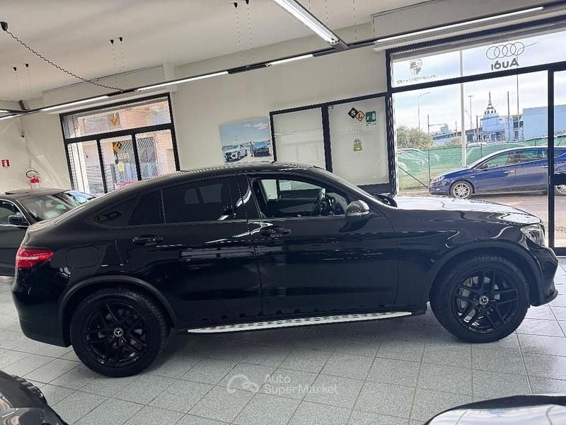 Usata Mercedes GLC220 Premium 171 CV (125 kW) 2017 Nero Coupé