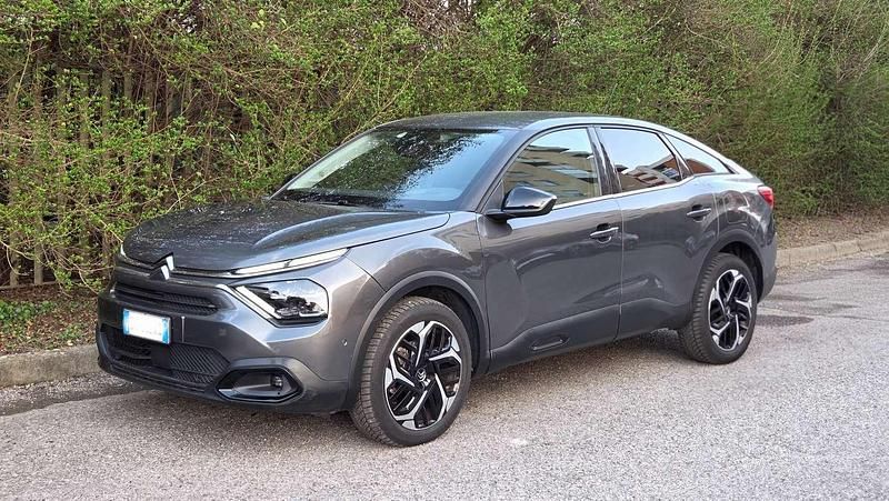 Usata Citroën C4 Feel 131 CV (96 kW) 2022 Grigio Berlina