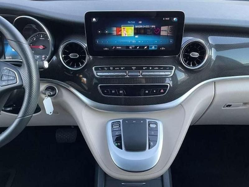 Usata Mercedes V250 190 CV (139 kW) 2021 Bianco Monovolume