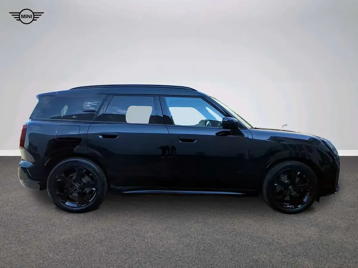 Usata Mini John Cooper Works Countryman 225 kW (306 CV) 2025 Nero SUV