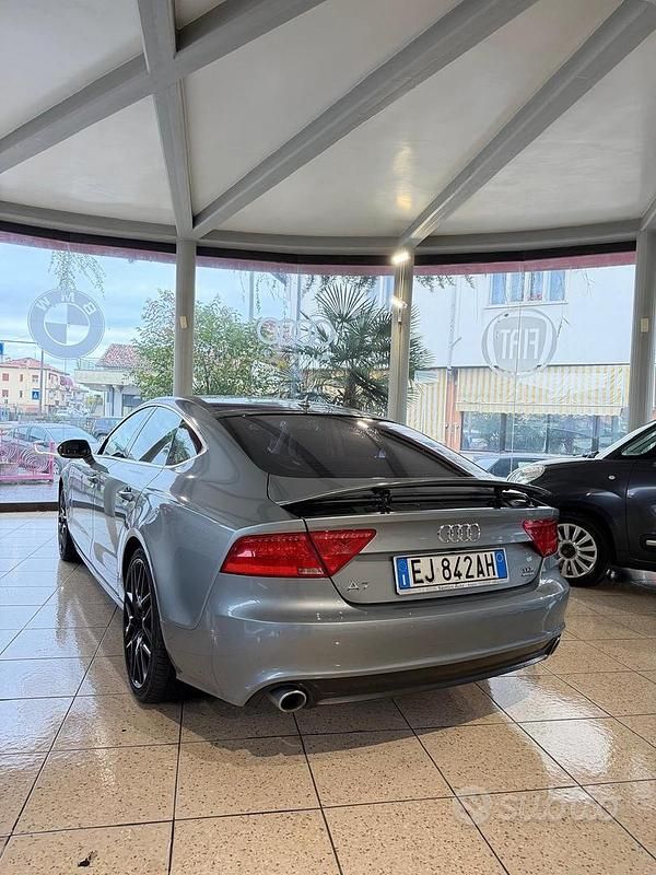 Usata Audi A7 245 CV (180 kW) 2011 Grigio Utilitaria