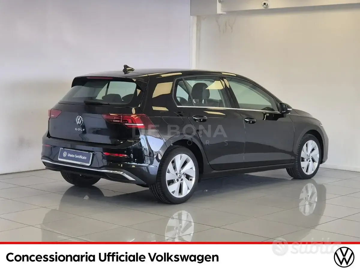 Usata VW Golf VIII Style 150 CV (110 kW) 2025 Nero Berlina