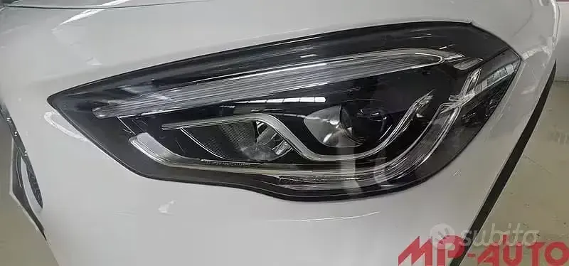Usata Mercedes GLA250 218 CV (160 kW) 2022 Bianco SUV