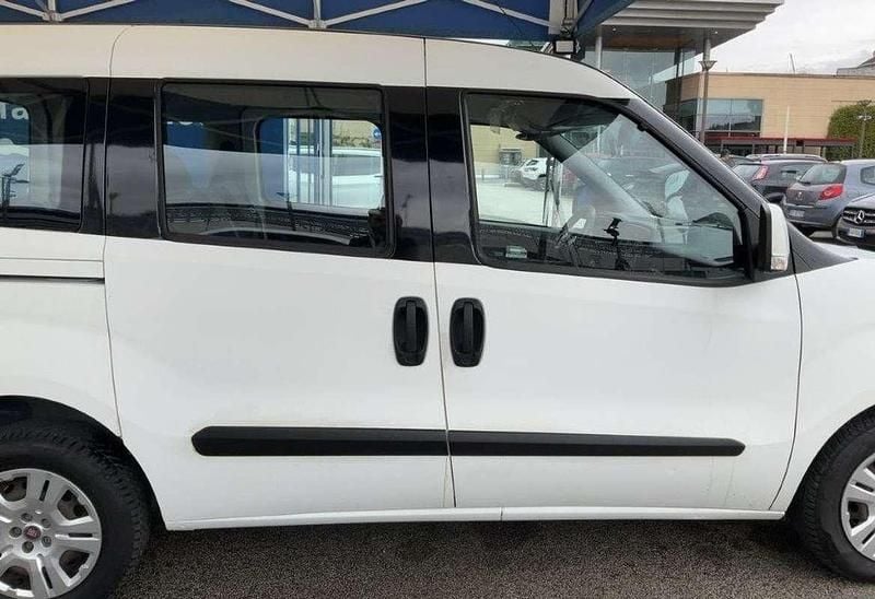 Usata Fiat Doblò Easy 95 CV (69 kW) 2018 Monovolume