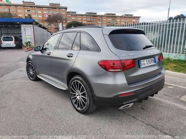 Usata Mercedes GLC300e Premium 258 CV (189 kW) 2021 Grigio SUV