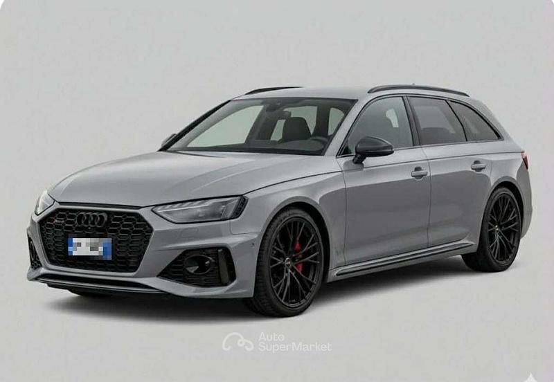 Usata Audi RS4 450 CV (330 kW) 2022 Grigio Station wagon