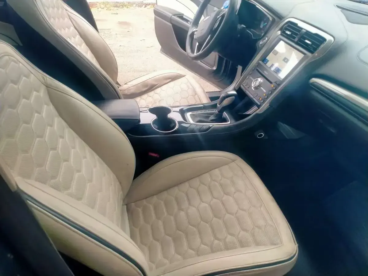 Usata Ford Mondeo Vignale 140 CV (102 kW) 2019 Other Berlina
