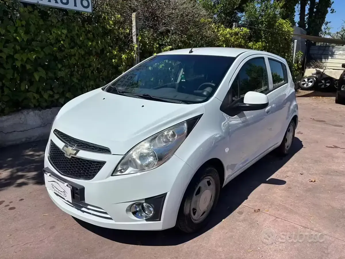 Usata Chevrolet Spark 68 CV (50 kW) 2012 Bianco Utilitaria
