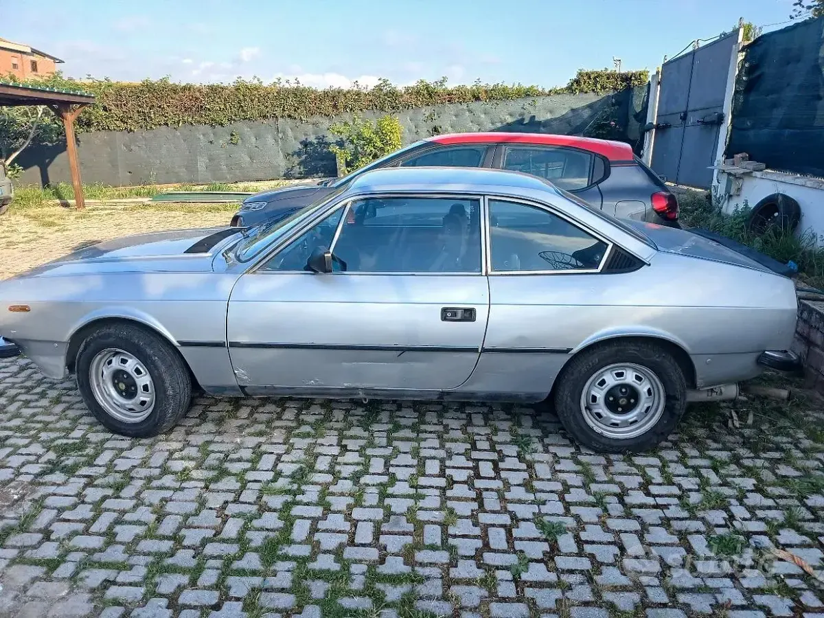 Usata Lancia Beta 84 CV (61 kW) 1994 Grigio Coupé