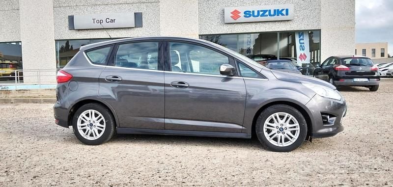 Usata Ford C-MAX Titanium 115 CV (84 kW) 2015 Grigio Monovolume