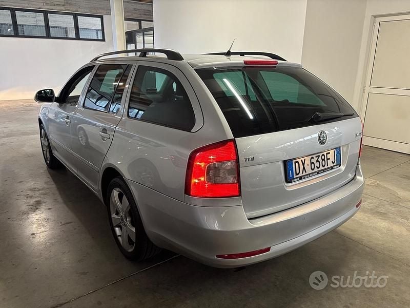 Usata Skoda Octavia Elegance 104 CV (76 kW) 2009 Grigio Station wagon
