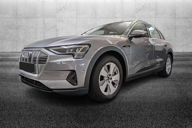 Usata Audi e-tron 158 kW (215 CV) 2022 Grigio SUV
