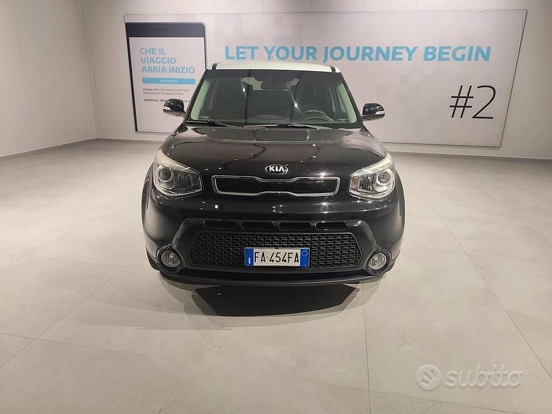 Usata Kia Soul 128 CV (94 kW) 2015 Nero SUV