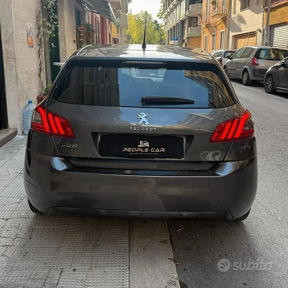 Usata Peugeot 308 131 CV (96 kW) 2018 Grigio Berlina